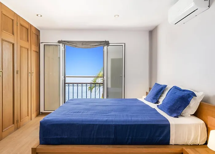 Sea Shore Dio By * 加乌拉