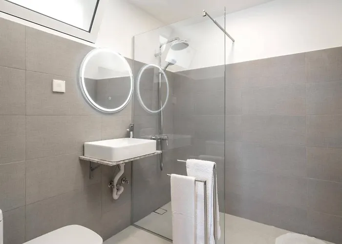 Sea Shore Dio By Villa